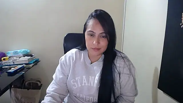 kendall 52 online show from February 14, 2025, 1:51 pm