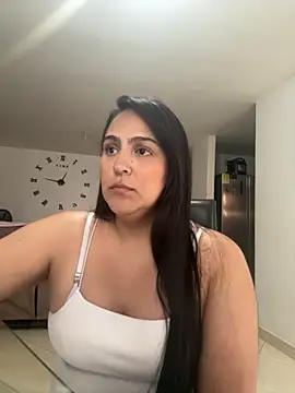 kendall 52 online show from September 24, 2025, 5:49 pm