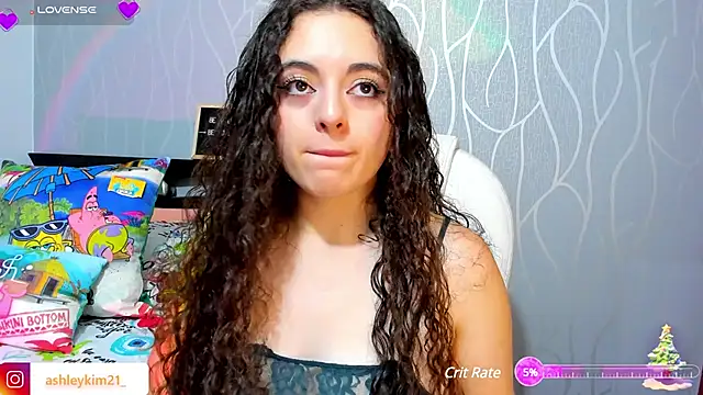 AshleyKim  online show from December 20, 2024, 10:43 pm