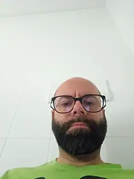 Dolceporco19 online show from April 23, 2026, 4:31 pm