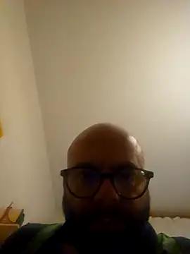 Dolceporco19 online show from April 25, 2026, 2:25 pm