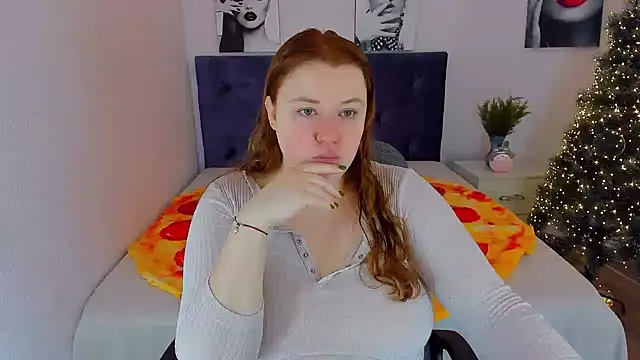 PolinaSalvatore online show from December 22, 2024, 8:05 am