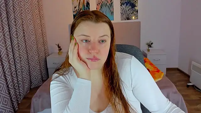 PolinaSalvatore online show from January 9, 2025, 8:24 am