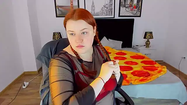 PolinaSalvatore online show from January 27, 2025, 2:35 pm