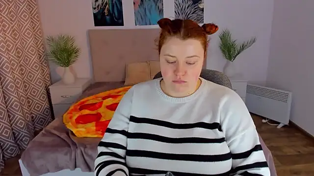 PolinaSalvatore online show from January 30, 2025, 12:59 pm