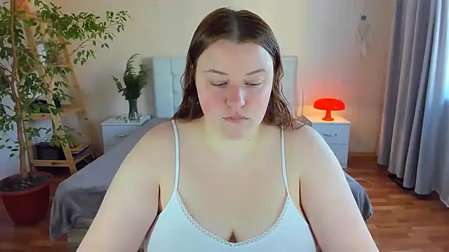 PolinaSalvatore online show from October 9, 2025, 12:14 pm