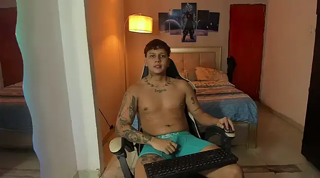 Snapshot of Jake_simons chatting on January 30, 2025, 3:19 pm Jake simons online show from January 30, 2025, 3:19 pm