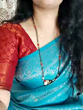 Snapshot of Indian_desi_wife chatting on December 13, 2024, 3:49 am Indian desi wife online show from December 13, 2024, 3:49 am