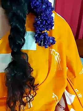 Snapshot of Indian_desi_wife chatting on January 12, 2025, 2:56 am Indian desi wife online show from January 12, 2025, 2:56 am