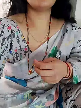 Snapshot of Indian_desi_wife chatting on January 13, 2025, 6:38 am Indian desi wife online show from January 13, 2025, 6:38 am