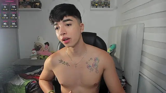 santy7v7 online show from February 25, 2026, 1:43 pm