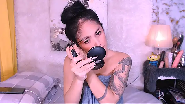 Oriental Tiara online show from December 23, 2024, 10:01 pm