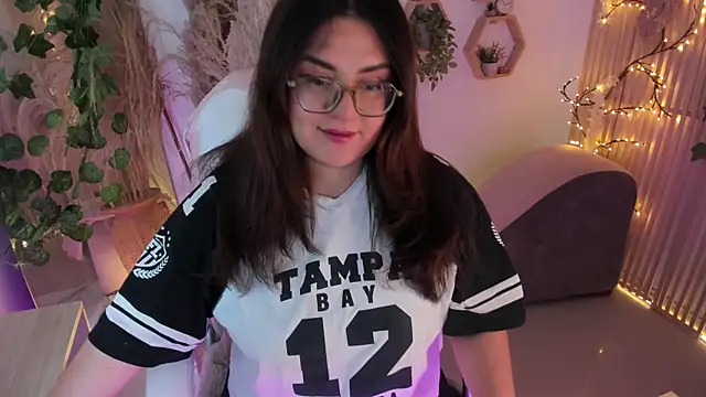 paulinacostello online show from February 17, 2026, 4:46 pm