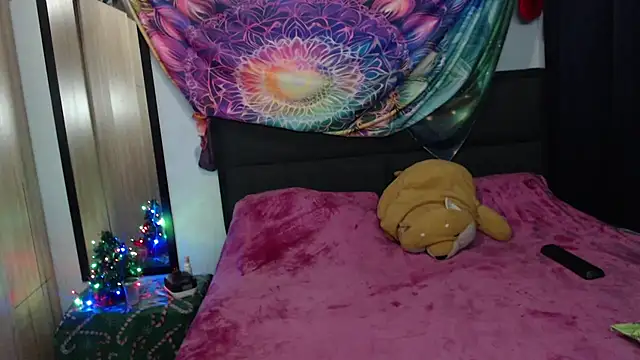 Alexxx andr4 online show from December 19, 2025, 1:34 am