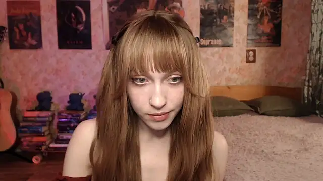 Friendly Ellie online show from March 16, 2026, 11:20 pm