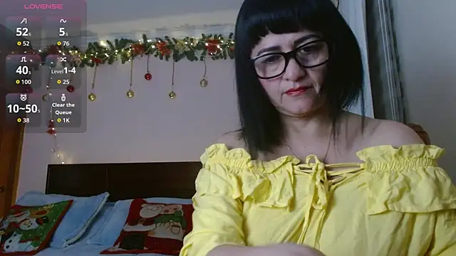 ISABEEL SOFIA01 online show from December 17, 2025, 10:21 am