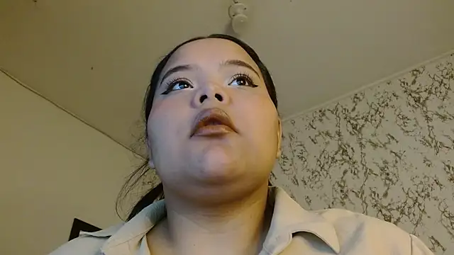 Snapshot of sexychubby___ chatting on December 5, 2025, 5:09 pm sexychubby online show from December 5, 2025, 5:09 pm