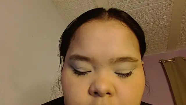 sexychubby    online show from April 14, 2026, 6:58 pm