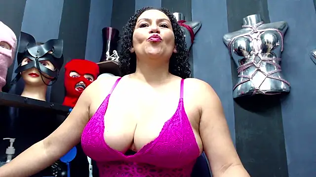 ADELHEY RAN online show from December 13, 2024, 4:05 pm