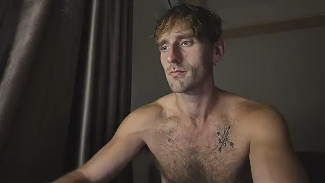 Snapshot of lukegunn chatting on October 2, 2025, 3:02 am lukegunn online show from October 2, 2025, 3:02 am