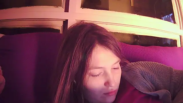 Snapshot of Angelk43 chatting on February 19, 2026, 6:53 am Angelk43 online show from February 19, 2026, 6:53 am