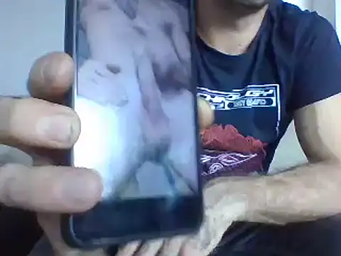 Snapshot of aroj95 chatting on September 11, 2025, 3:56 pm aroj95 online show from September 11, 2025, 3:56 pm