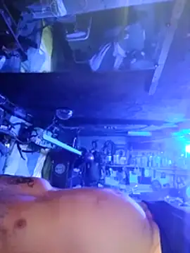 Kevinmc1d online show from November 7, 2025, 7:41 am