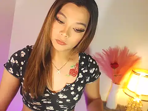 Snapshot of MajesticKitana chatting on December 4, 2025, 5:06 am MajesticKitana online show from December 4, 2025, 5:06 am