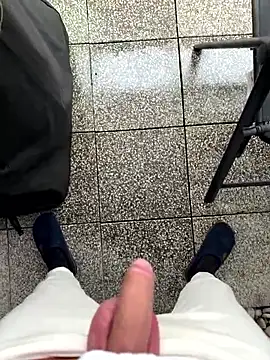 creampieboytim online show from April 2, 2026, 5:32 pm