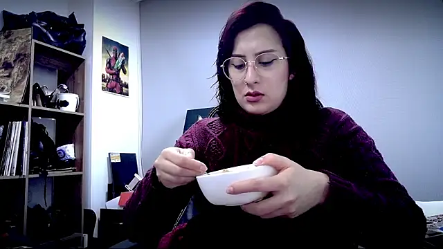 Scarlett Sen online show from April 8, 2026, 3:23 pm