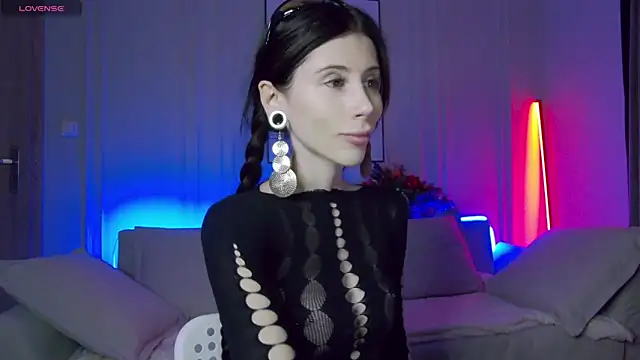 Your Nicolett online show from December 30, 2024, 3:25 am