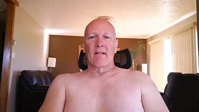 Snapshot of BasicAnt chatting on May 12, 2026, 3:09 pm BasicAnt online show from May 12, 2026, 3:09 pm