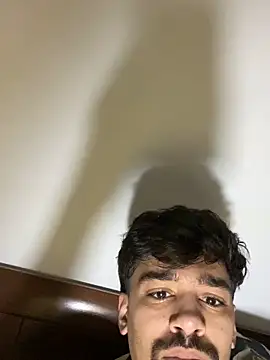 Snapshot of Hermanooooooo chatting on February 2, 2026, 2:38 pm Hermanooooooo online show from February 2, 2026, 2:38 pm