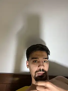 Snapshot of Hermanooooooo chatting on March 10, 2026, 3:11 am Hermanooooooo online show from March 10, 2026, 3:11 am