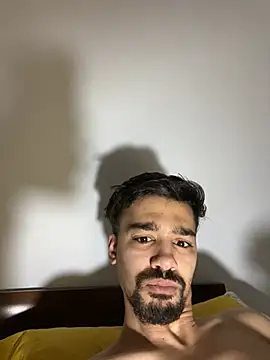 Snapshot of Hermanooooooo chatting on March 15, 2026, 3:29 pm Hermanooooooo online show from March 15, 2026, 3:29 pm