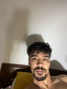 Snapshot of Hermanooooooo chatting on March 31, 2026, 12:38 pm Hermanooooooo online show from March 31, 2026, 12:38 pm