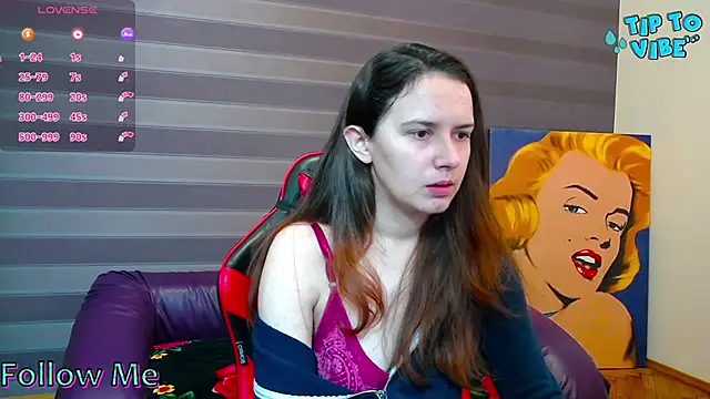 iris nikhols online show from December 2, 2025, 3:34 am