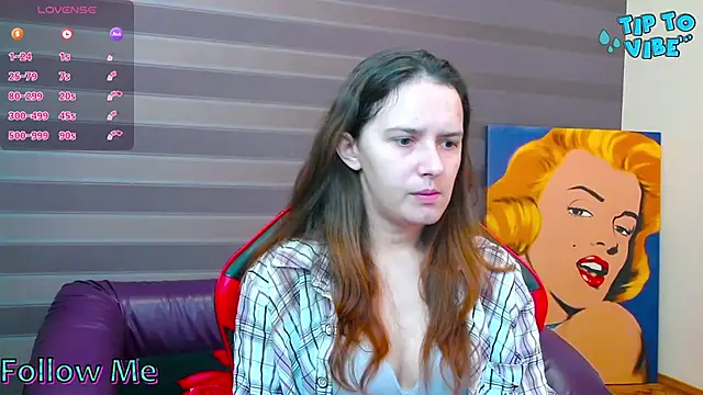 iris nikhols online show from December 5, 2025, 3:04 am