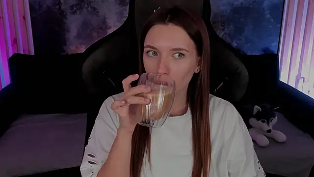 JennyDens online show from December 4, 2024, 6:00 am