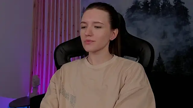 JennyDens online show from December 17, 2024, 5:40 am