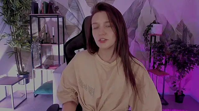 Snapshot of JennyDens chatting on December 16, 2025, 11:59 am JennyDens online show from December 16, 2025, 11:59 am