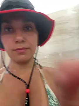 CurlySue  online show from May 25, 2026, 3:23 am