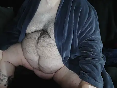 Snapshot of onkelgrau65 chatting on December 2, 2025, 8:26 pm onkelgrau65 online show from December 2, 2025, 8:26 pm