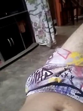 Snapshot of Emanuel45js chatting on March 7, 2025, 2:45 pm Emanuel45js online show from March 7, 2025, 2:45 pm