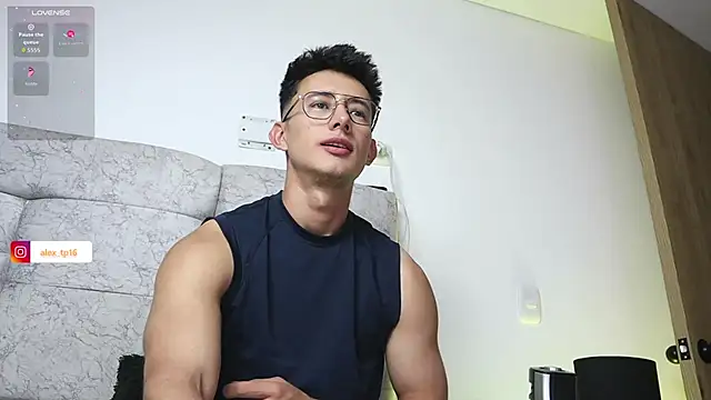 Snapshot of _Alexxx chatting on December 13, 2025, 10:59 pm Alexxx online show from December 13, 2025, 10:59 pm