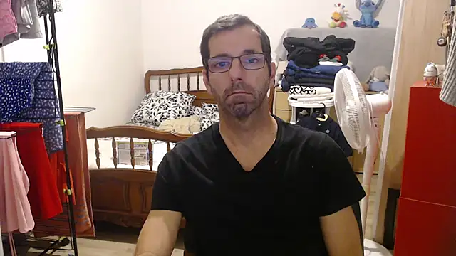 steph19x5 online show from November 1, 2025, 4:36 am