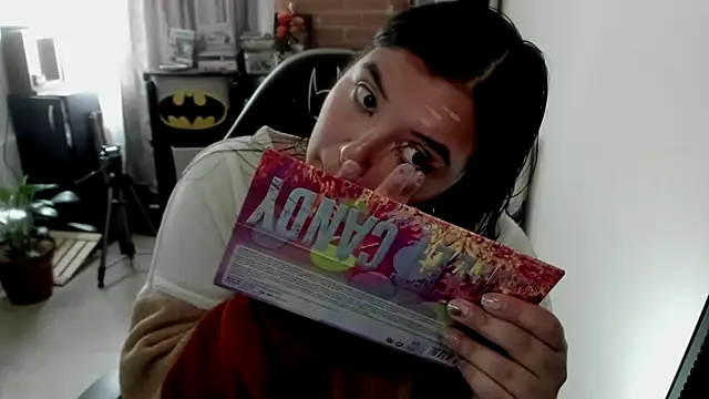 aika-dreams online show from April 1, 2026, 2:14 pm