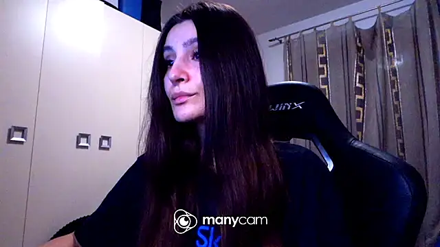 GodlyTheia online show from January 24, 2025, 5:32 pm