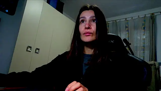 GodlyTheia online show from November 27, 2025, 1:13 pm