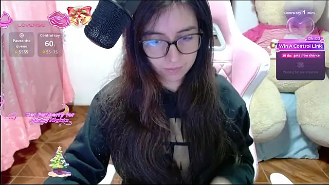 Maggie Fox3 online show from February 3, 2026, 12:42 am